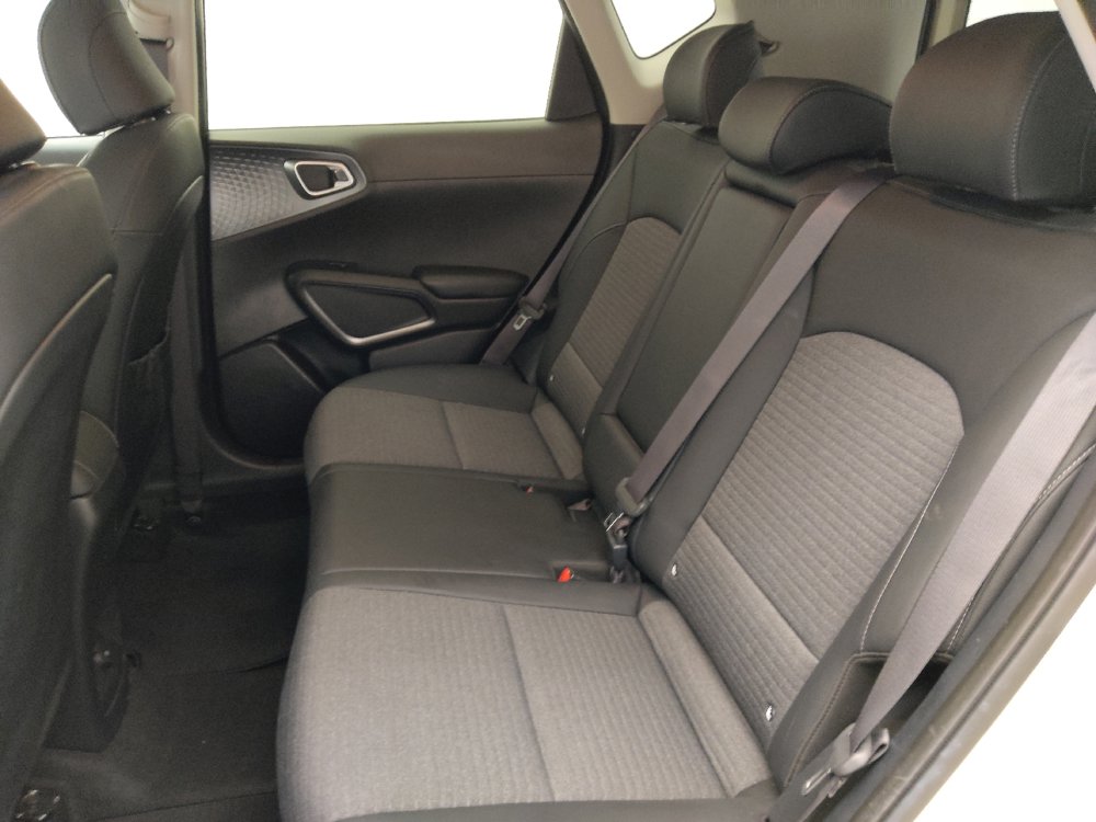 Used 2020 Kia Soul EX w/ Option Group 015 FWD image 18