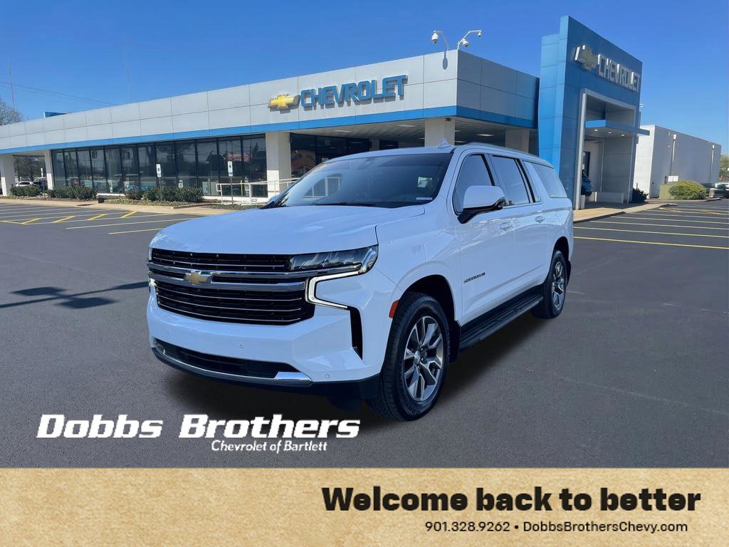 Used 2022 Chevrolet Suburban LT w/ LT Signature Package AWD/4WD image 3