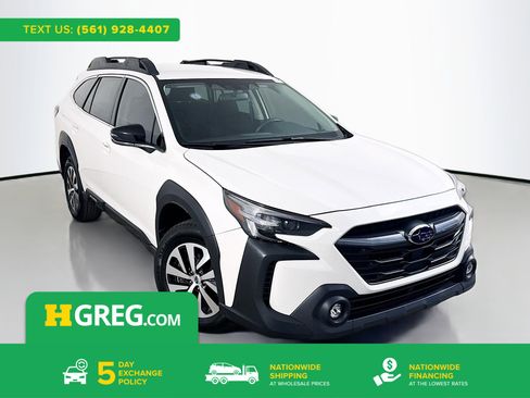 Used 2023 Subaru Outback Premium image 1