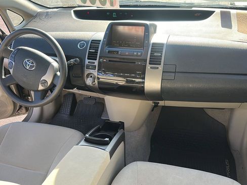 Used 2008 Toyota Prius w/ Pkg 2 FWD image 11