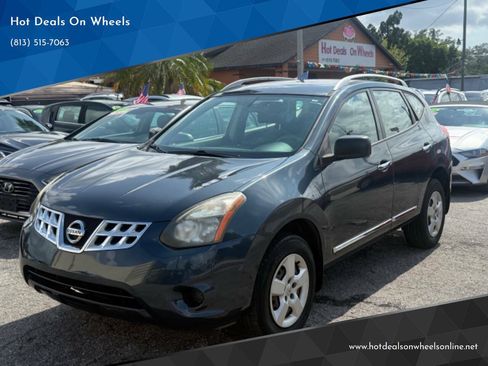 Used 2015 Nissan Rogue S w/ Convenience Package FWD image 1