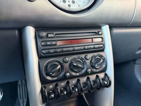 Used 2005 MINI Cooper S image 31