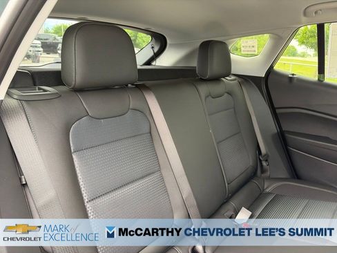 New 2026 Chevrolet Trax LT w/ Driver Confidence Package FWD image 34