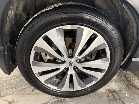 Used 2019 Subaru Ascent Touring image 25