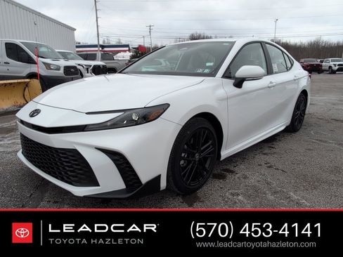 New 2026 Toyota Camry SE w/ Multimedia Upgrade Package image 1