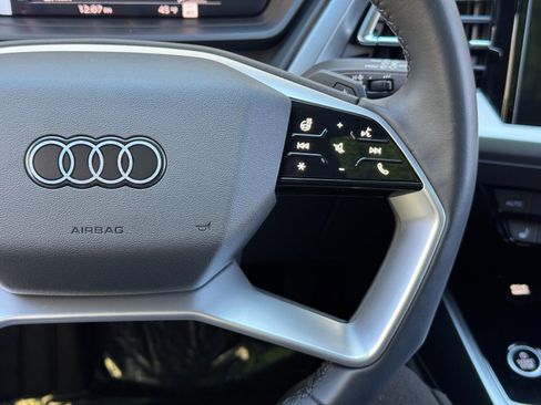 Used 2024 Audi Q4 e-tron Premium Plus w/ Premium Plus image 24