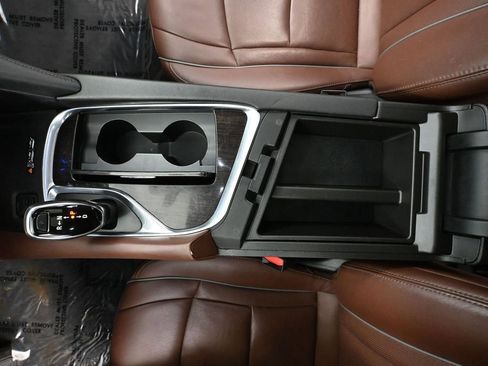 Used 2020 Buick Enclave Avenir w/ Avenir Technology Package image 42