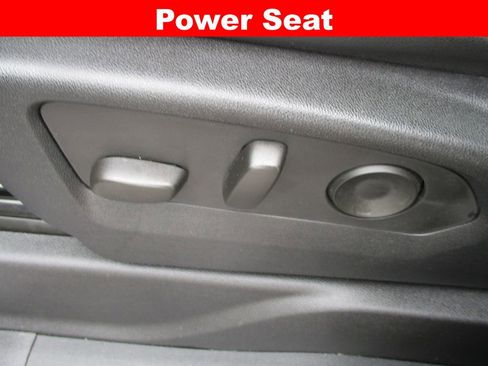 Used 2024 GMC Yukon SLT w/ SLT Luxury Package AWD/4WD image 30