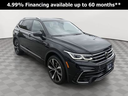 Used 2023 Volkswagen Tiguan SEL R-Line