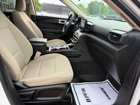 Used 2022 Ford Explorer 4WD image 25