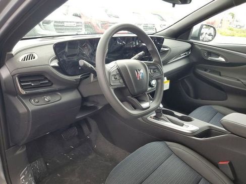 New 2026 Buick Envista Preferred w/ Convenience II Package image 19