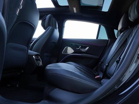 Used 2024 Mercedes-Benz EQS 450+ 4MATIC Sedan image 31