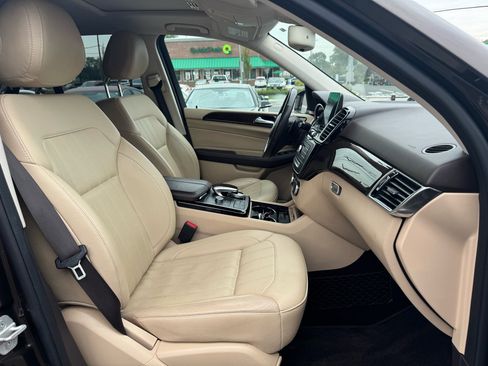 Used 2017 Mercedes-Benz GLE 350 4MATIC image 13