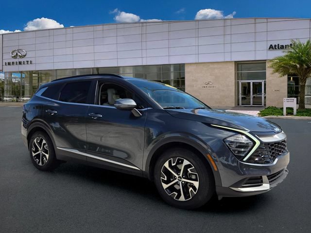 Used 2025 Kia Sportage EX w/ Premium Package FWD image 2
