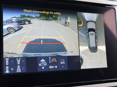 Used 2026 Toyota Sequoia SR5 RWD image 4