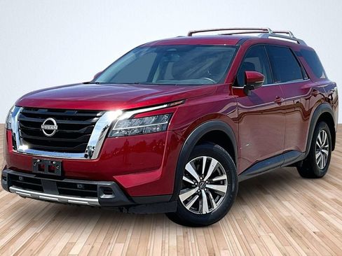 Used 2023 Nissan Pathfinder SL FWD image 1