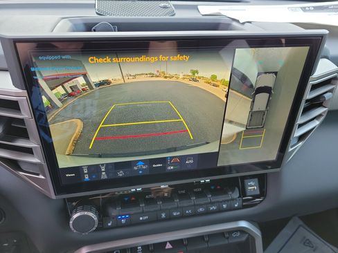 New 2026 Toyota Tundra Limited AWD/4WD image 16