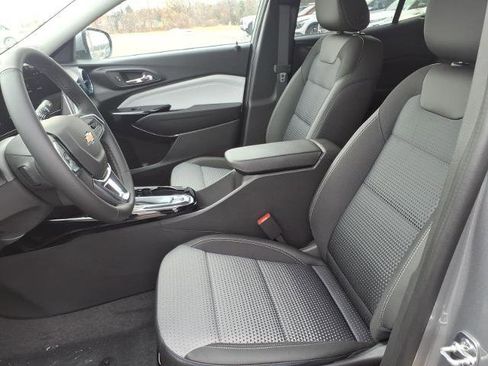 New 2026 Chevrolet Trax LT w/ Driver Confidence Package image 13