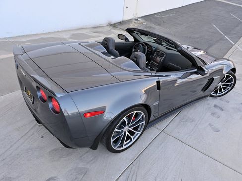 Used 2013 Chevrolet Corvette 427 w/ 1SC Preferred Equipment Group RWD image 14