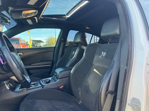 Used 2021 Dodge Charger Scat Pack RWD image 6