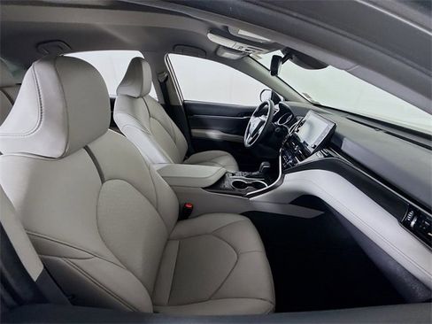 Certified 2024 Toyota Camry XLE image 25