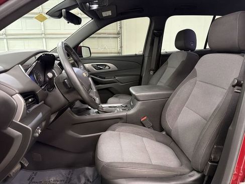 Certified 2023 Chevrolet Traverse LT image 23