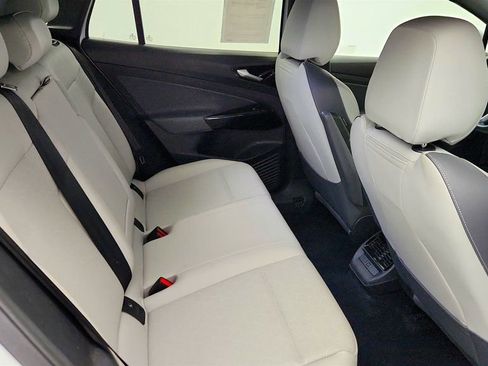Used 2022 Volkswagen ID.4 Pro S image 19