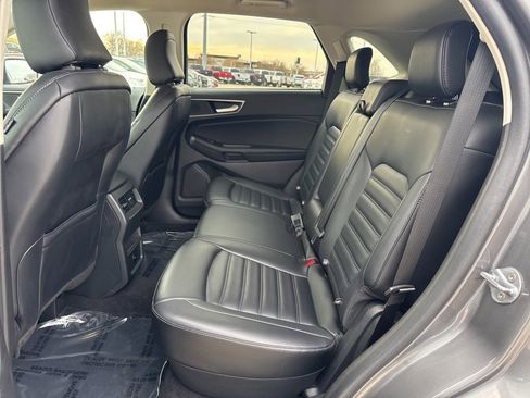 Certified 2024 Ford Edge SEL image 19