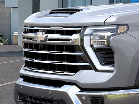 New 2026 Chevrolet Silverado 2500 LTZ w/ LTZ Premium Package AWD/4WD image 37