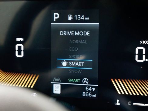 Certified 2025 Kia Sorento S image 12