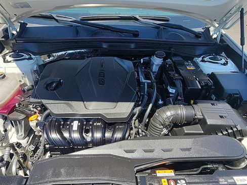 Used 2024 Hyundai Sonata SEL FWD image 11