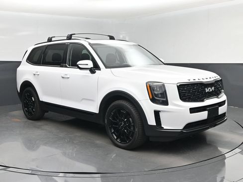 Used 2022 Kia Telluride EX w/ EX Premium Package AWD/4WD image 1