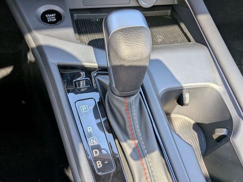 New 2026 Nissan Sentra SR FWD image 18