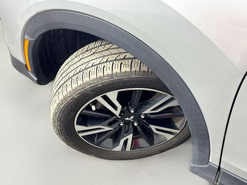 Used 2023 Mitsubishi Eclipse Cross SE image 38