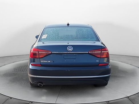 Used 2018 Volkswagen Passat 2.0T SE FWD image 4