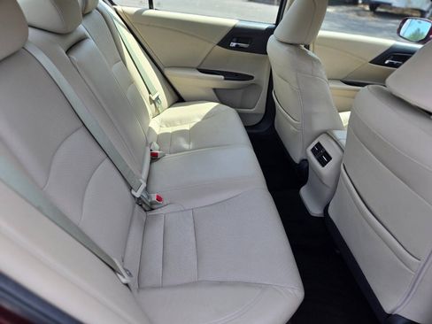 Used 2015 Honda Accord EX-L image 26