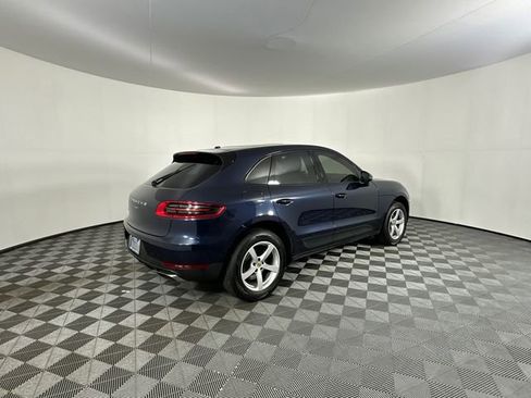 Used 2018 Porsche Macan AWD/4WD image 6