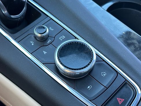 Certified 2024 Cadillac Escalade Premium Luxury image 30