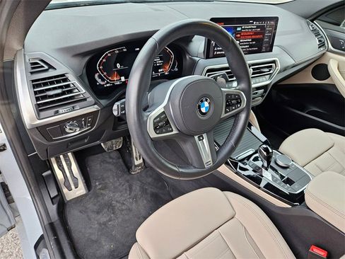 Certified 2023 BMW X4 xDrive30i w/ M Sport Package image 9