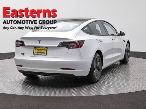 Used 2023 Tesla Model 3 Standard Range RWD image 5