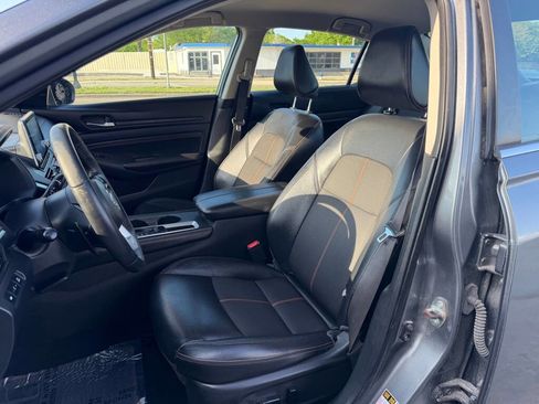 Used 2020 Nissan Altima 2.5 SR image 10