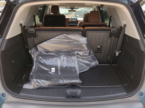 New 2026 Nissan Pathfinder Platinum image 8