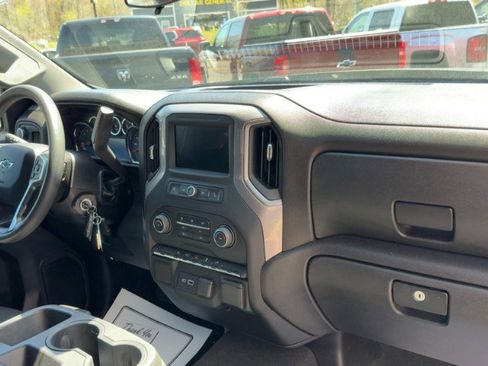 Used 2021 Chevrolet Silverado 1500 Custom w/ Rally Edition AWD/4WD image 15