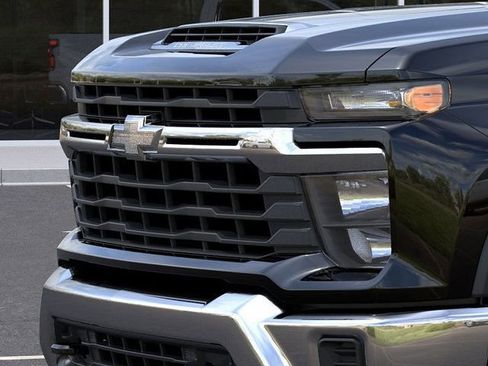 New 2026 Chevrolet Silverado 3500 LT image 13