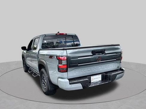 Used 2025 Nissan Frontier PRO-4X AWD/4WD image 6