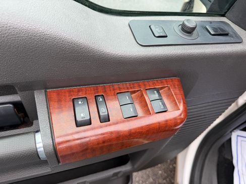 Used 2014 Ford F350 King Ranch w/ King Ranch w/Chrome Package image 13