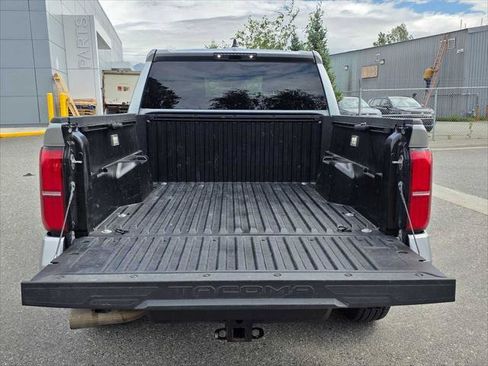 Used 2024 Toyota Tacoma TRD Off-Road AWD/4WD image 13