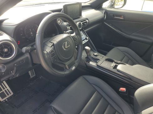 Certified 2022 Lexus IS 350 F Sport image 19