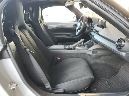 Used 2024 MAZDA MX-5 Miata Club w/ Interior Package image 21