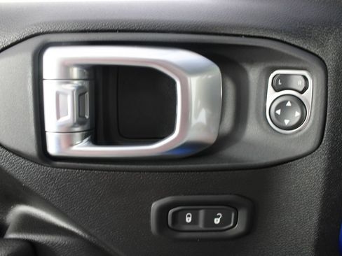 New 2026 Jeep Gladiator Sport AWD/4WD image 14